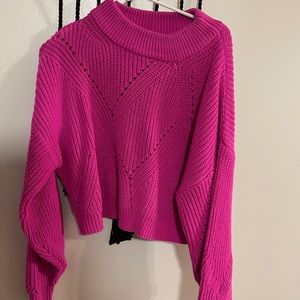 Super comfy cropped sweater.